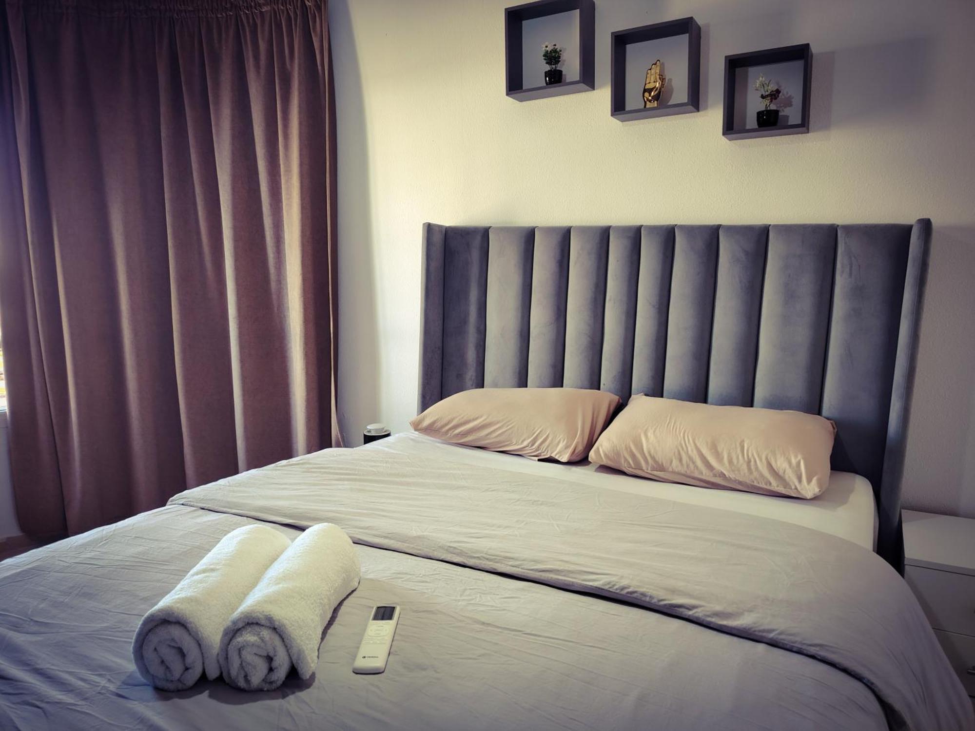 Moderne Appartement Au Plein Centre-Ville En Face Hilton & La Gare De Train Tgv Avec Climatisation Tanger Buitenkant foto