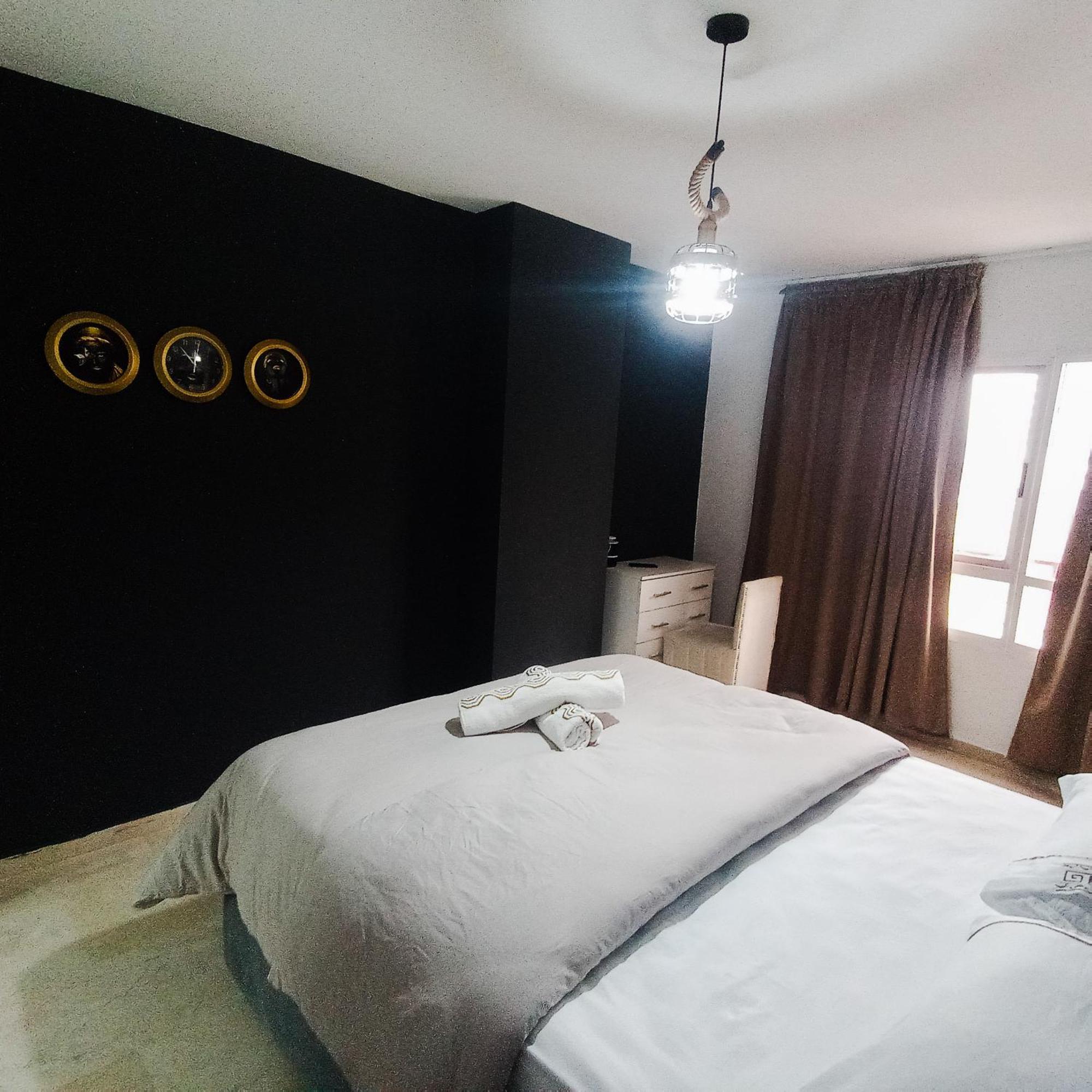 Moderne Appartement Au Plein Centre-Ville En Face Hilton & La Gare De Train Tgv Avec Climatisation Tanger Buitenkant foto