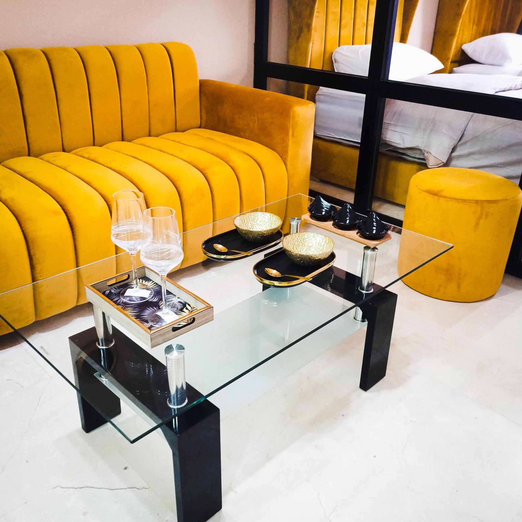 Moderne Appartement Au Plein Centre-Ville En Face Hilton & La Gare De Train Tgv Avec Climatisation Tanger Buitenkant foto
